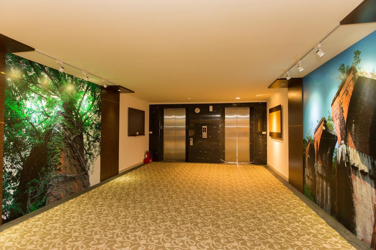 F Hotel - Сануи Екстериор снимка